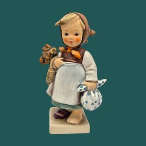 6" Weary Wanderer Hum 204 Hummel Vintage Goebel West Germany Girl Figurine TMK-3